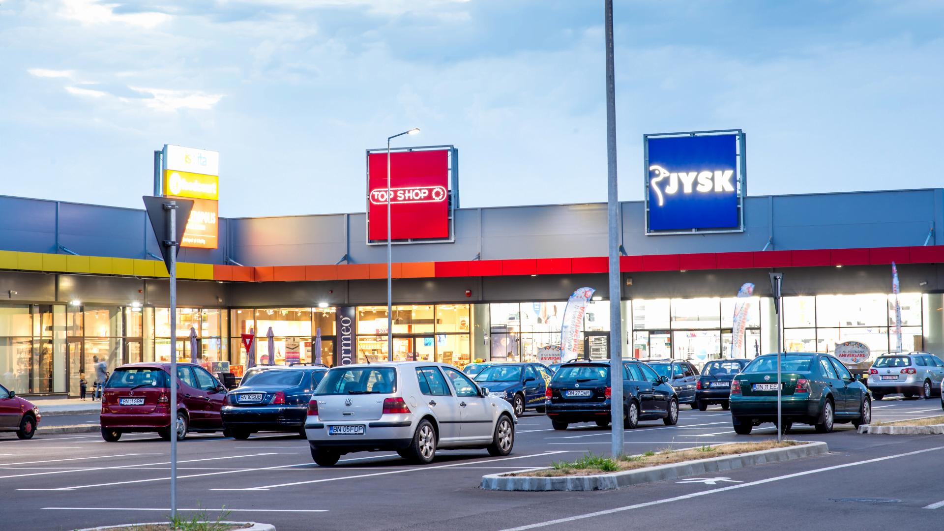 Multinvest Group | Handover of Bistrita Shopping Centre